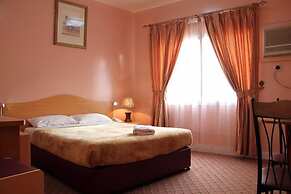 Zaineast Hotel
