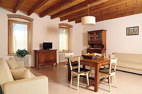 Residence Borgo Mondragon