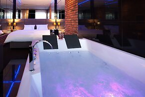 Betmanowska Main Square Residence Adults Only