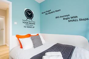 Old Town Luxury Apartments by Amstra