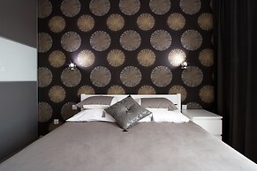 Old Town Luxury Apartments by Amstra