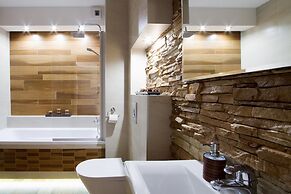 Old Town Luxury Apartments by Amstra