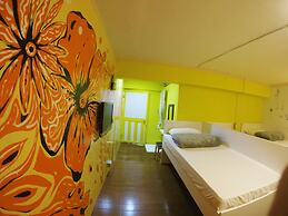 Cape 42 Hostel I