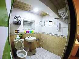 Cape 42 Hostel I