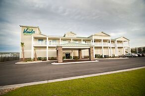 Islander Hotel & Resort