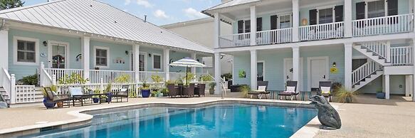 Bay Town Inn