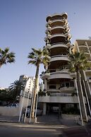 Lahoya Suites
