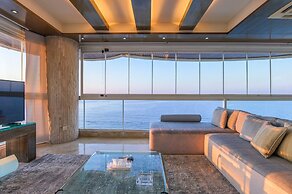 Lahoya Suites
