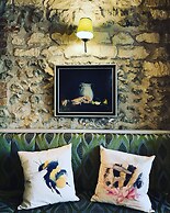 Greyhound Inn