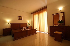 Castro Beach Hotel