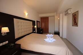 Castro Beach Hotel