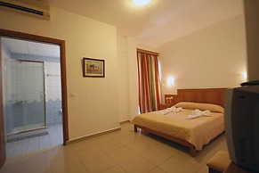 Castro Beach Hotel