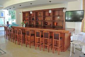 Castro Beach Hotel