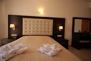 Castro Beach Hotel