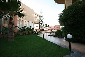 Castro Beach Hotel