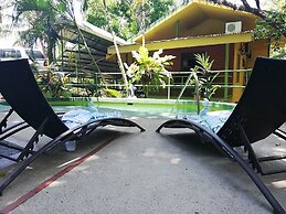 Paradise Inn