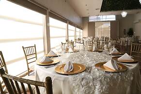 Copper Canyon Boutique Hotel