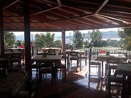 Chronos Beach Otel