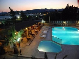 Chronos Beach Otel
