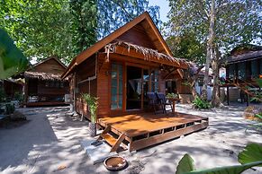 Lipe Beach Resort
