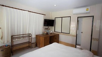 Tharnrarin Villa Suphan Buri
