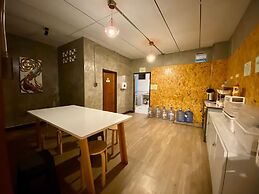 The Hive Hatyai Hostel