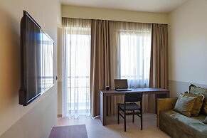 Mariette Rhodes Urban Suites