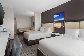 Holiday Inn Express & Suites Cold Lake by IHG