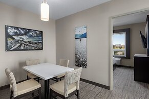 Holiday Inn Express & Suites Cold Lake by IHG
