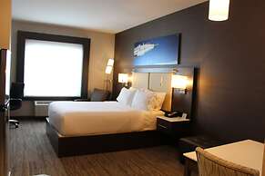 Holiday Inn Express & Suites Cold Lake by IHG