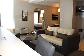 Holiday Inn Express & Suites Cold Lake by IHG