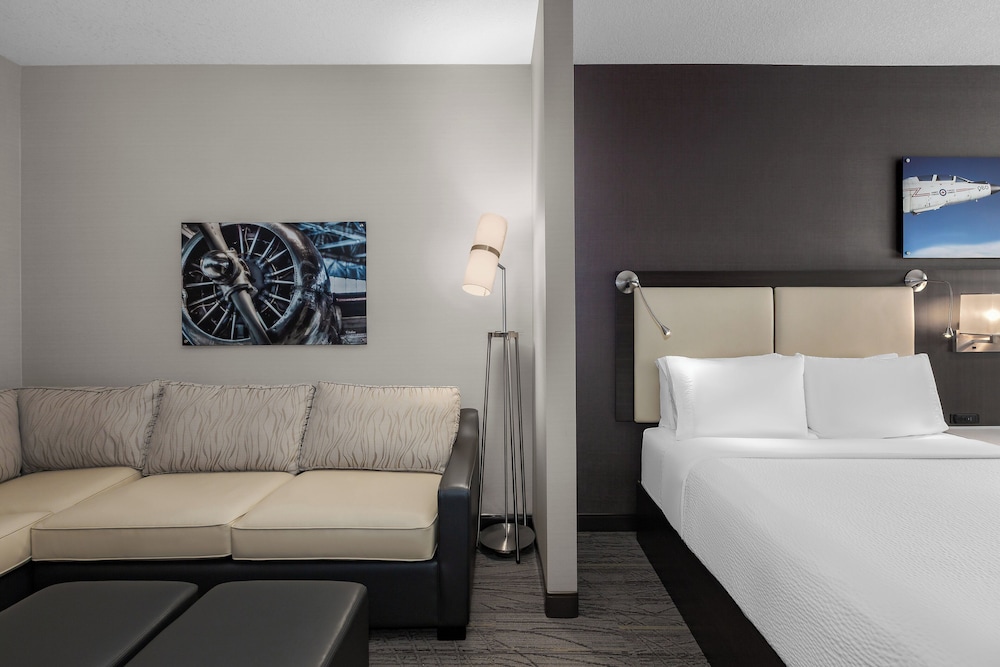 Holiday Inn Express & Suites Cold Lake by IHG