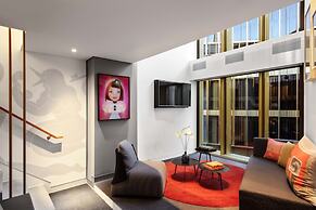 W Amsterdam
