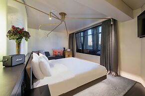 W Amsterdam