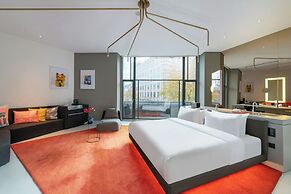W Amsterdam