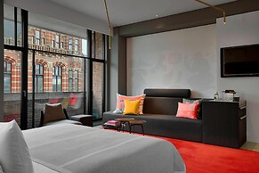 W Amsterdam