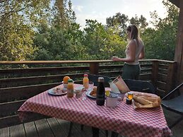 Hotel Les Cabanes Dans Les Bois