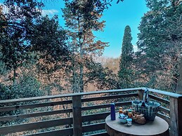 Hotel Les Cabanes Dans Les Bois