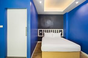 Ratchada Point Hotel