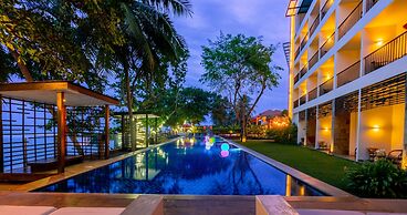 Aston Anyer Beach Hotel