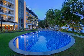 Aston Anyer Beach Hotel