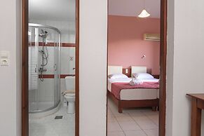 Ariadni Palace Apartments