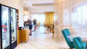 Klinakis Beach Hotel
