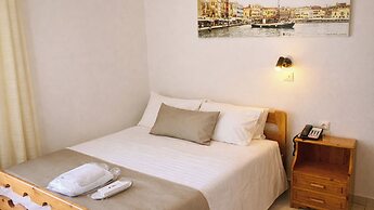 Klinakis Beach Hotel