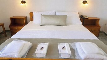 Klinakis Beach Hotel