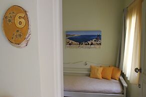 Effi Apartments