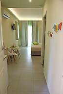 Effi Apartments