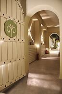 Effi Apartments