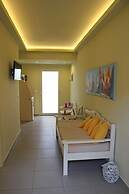 Effi Apartments