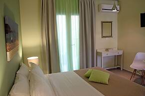 Effi Apartments